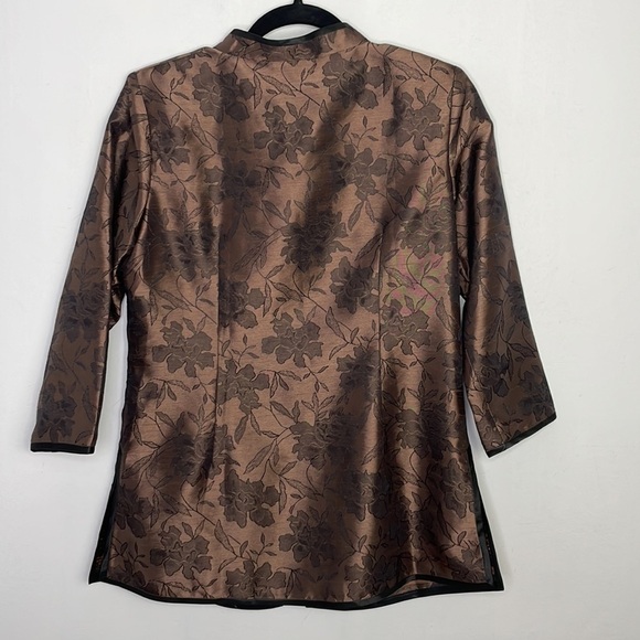 𝅺vintage Madame Butterfly oriental satiny floral jacket top - Picture 7 of 8